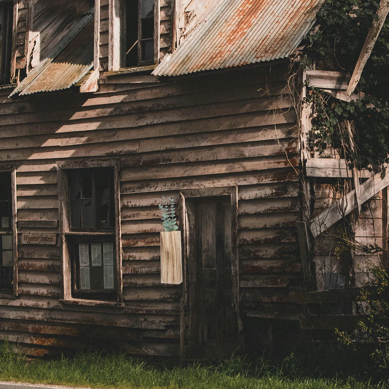 

Деревянная настенная ваза-кашпо с искусственным эвкалиптом, подвесной декор в стиле фермерского дома, комнатное карманное кашпо, искусственная зелень и цветы