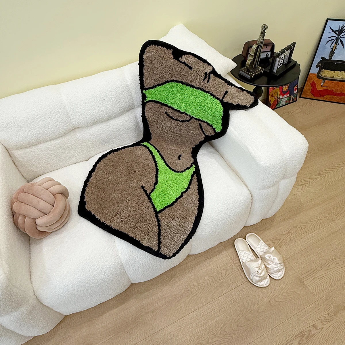 AGILESTAR Bikini Figure Rug Y2K Tufted Carpet, Soft Non Slip Floor Flocking Mat for Fashion Lovers Dressing Room Apartment Decor