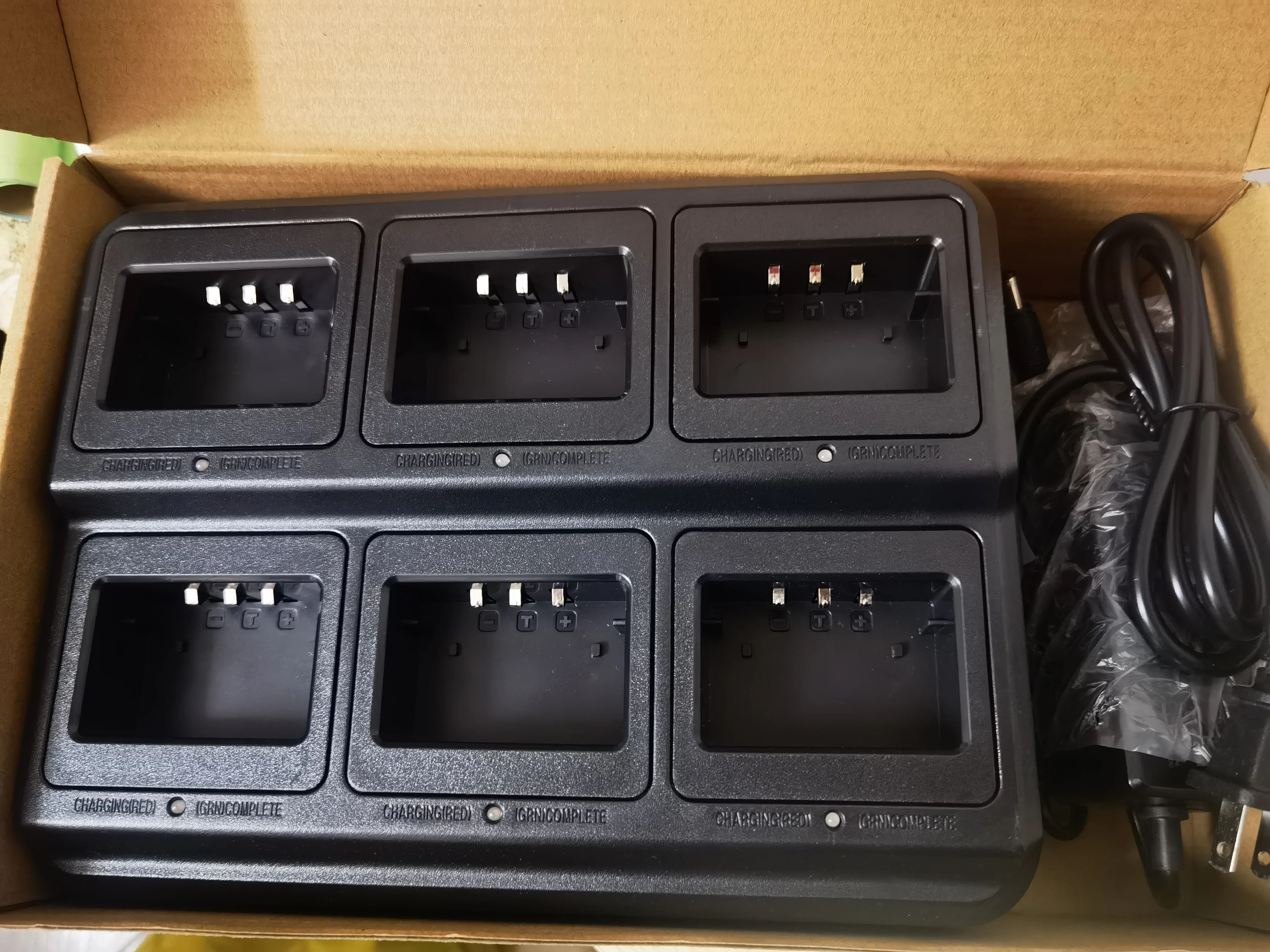 FREZEN 6-11 Charger Single Row Six Way Universal Rapid Charger For Baofeng UV-5R UV-5RA/B/C/D/E PLUS