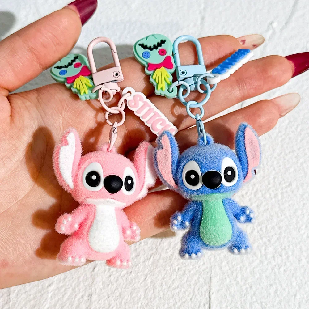 Simpatici giocattoli Lilo & Stitch Keychian Anime Figura Stitch Portachiavi con ciondolo Portachiavi per auto da donna Ragazza Regalo di compleanno per bambini Giocattoli