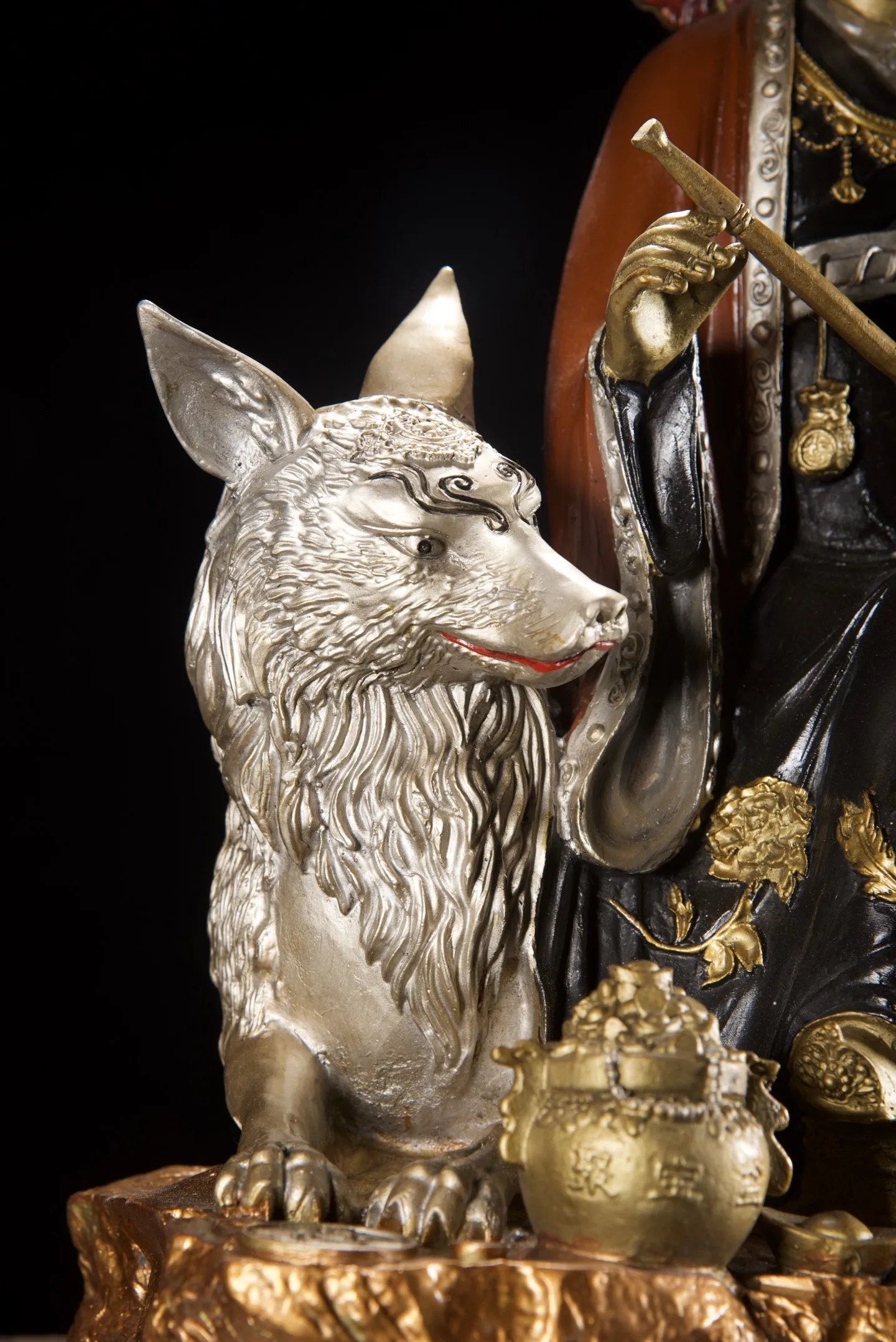 Old Bronze Gilded Painted fox spirit immortal Sitting statue Fox statue treasure trove base Worship Hall Town house