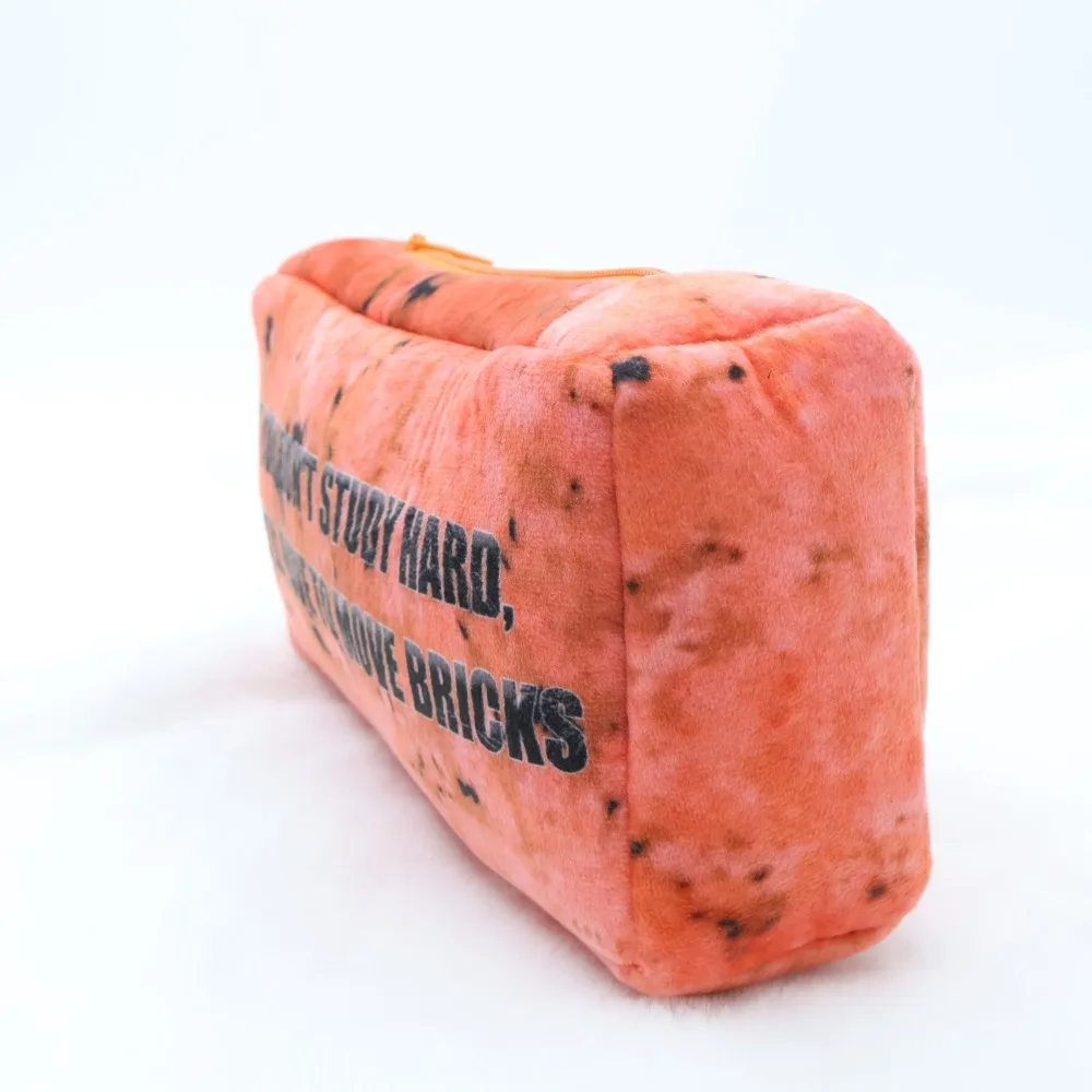 Borsa per trucco in peluche di mattoni con bordo rosso Borsa per riporre mattoni di simulazione di peluche di grande capacità Borsa per penne di grande capacità con design di simulazione