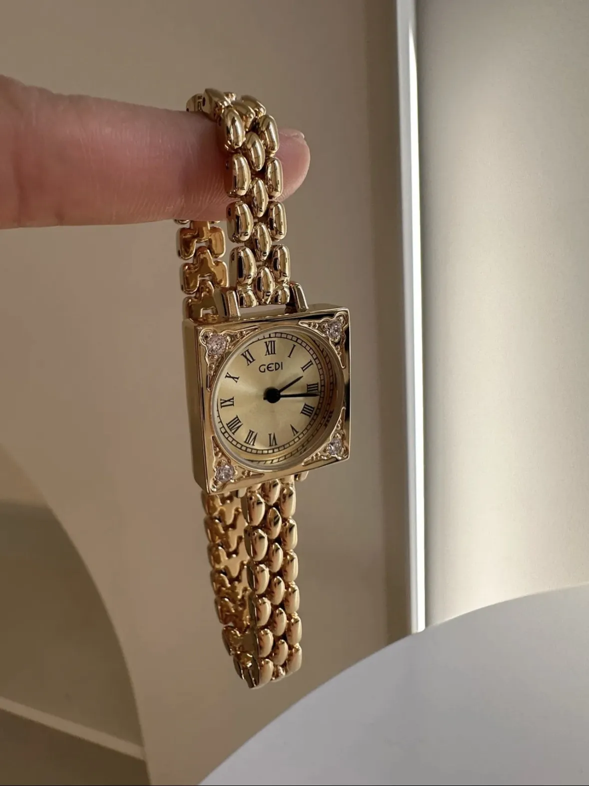 Exquisite Women'S WristwatchVintage And Elegant Women'S Watch, Luxurious 2026 New Model Women'S Watch, A Perfect Gift For Women.