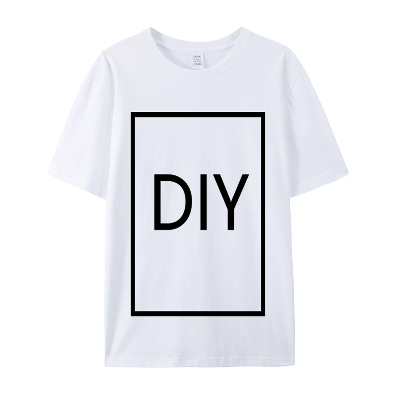 Customized men's T-shirt made of 100% cotton, weighing 220 grams. Suitable for team gatherings and gym settings.