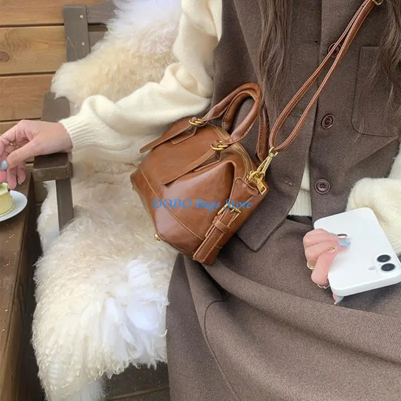 

Trendy Solid Color Shoulder Bag for Modern Women Delicate PU Leather Crossbody Purse Functional Handbag Satchel Purse