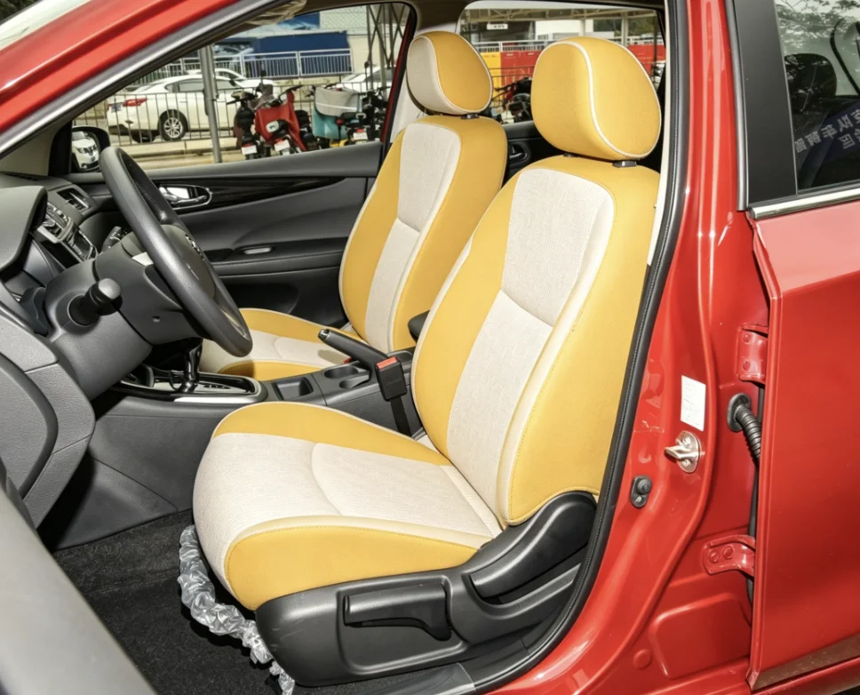 Für Nissan Tiida 2019~2023 Maßgefertigte Autositzbezüge Luxuriöses Nappaleder 100% Passgenau Innenraumzubehör 360 ° Vollständige Abdeckung – Detail 2