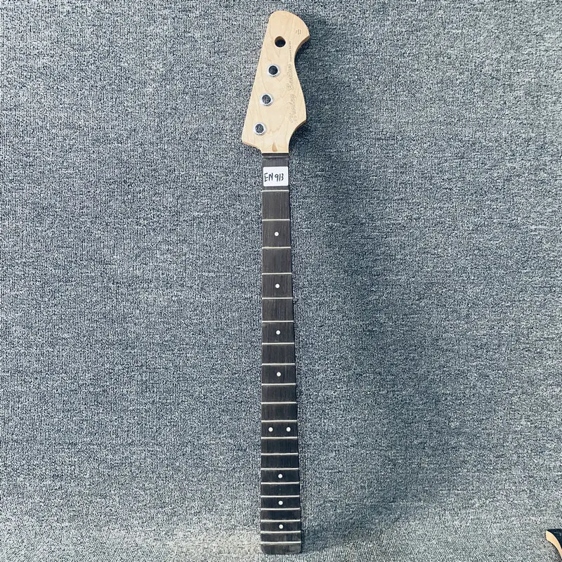 

EN913 Original HarleyBenton 4 String Electric Bass Standard Series Unfinished Bass Neck 20 Frets with Damages for DIY