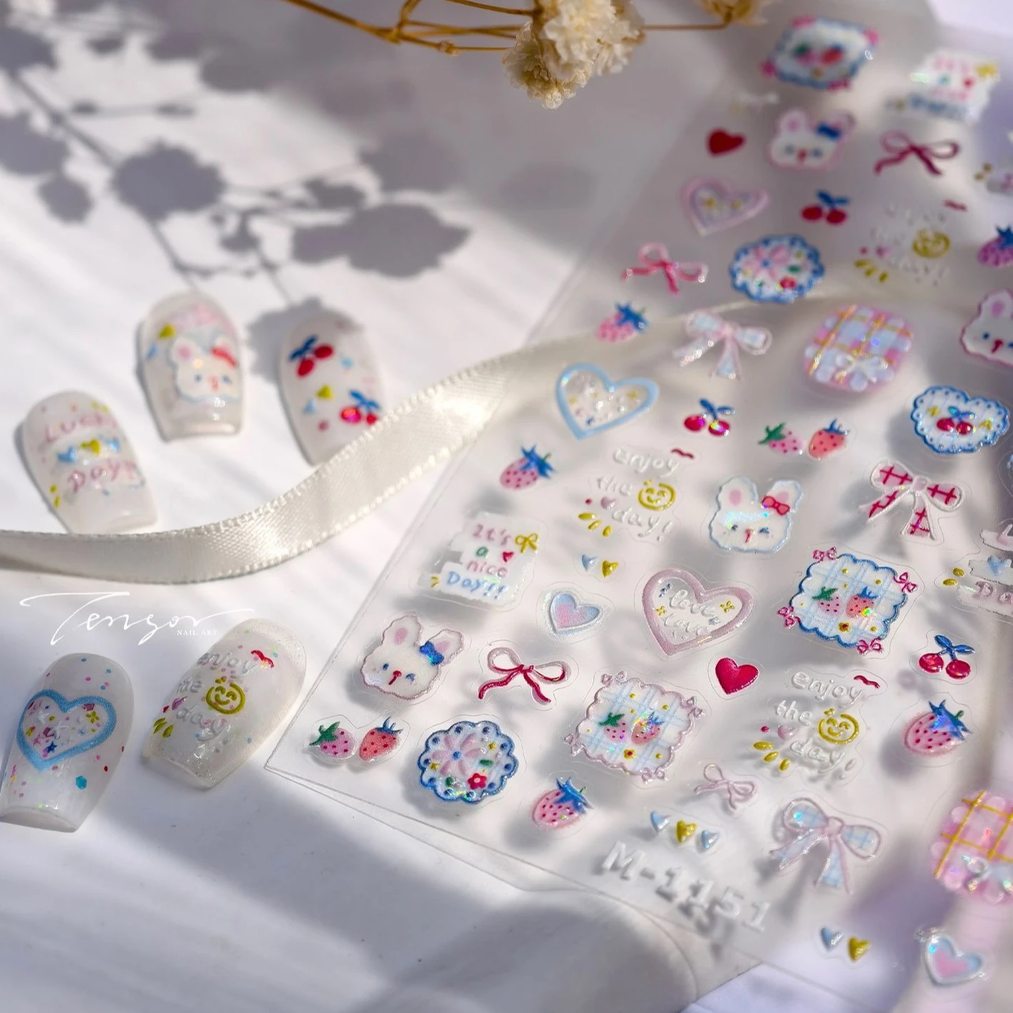 Kawaii lapin fraise lapin cerise dentelle nœud papillon ligne ceinture drôle fruits coeur auto-adhésif Nail Art autocollants manucure décalcomanies