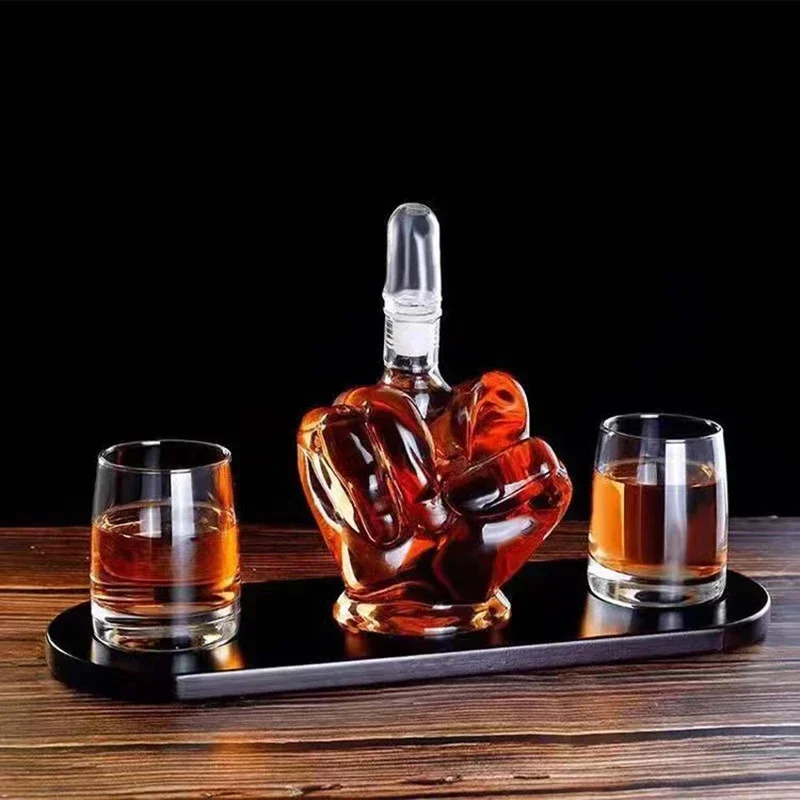 

New 1000ml Finger Shape Whiskey Decanter Middle Finger Design Liquor Scotch Bourbon Alcohol Bottle Unique Bar Party Decor Gift