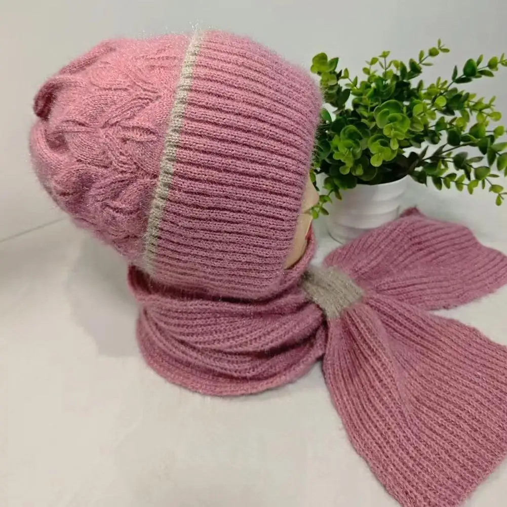 Women's Winter Warm All-in-One Knitted Hat Scarf, Comfortable Windproof Elastic Cycling Earmuffs Warm Hat