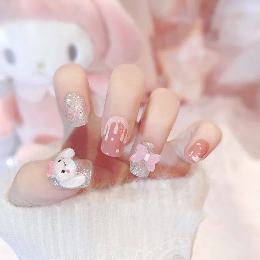 24 Stuks Kawaii Cinnamoroll Kunstnagels Cartoon Kuromi/Hello Kitty Volledige Dekking Nep Nagels Tip Vrouwen Meisje Wearable Druk op Nagels