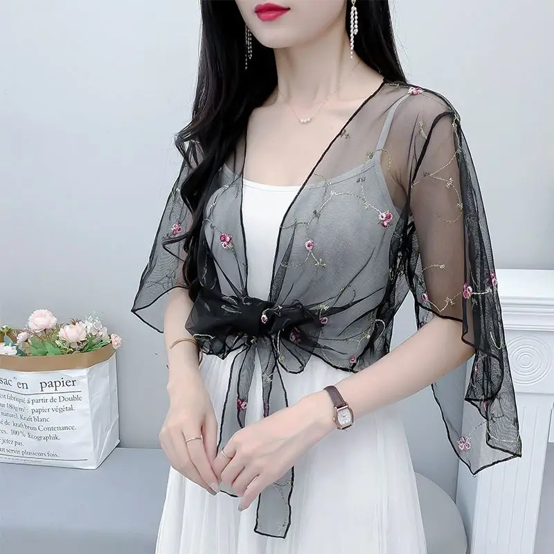 New Ice Silk Sun Protection Coat for Women's Summer Thin Chiffon Cardigan with Flower Camisole Skirt Outer Cover Shawl A491