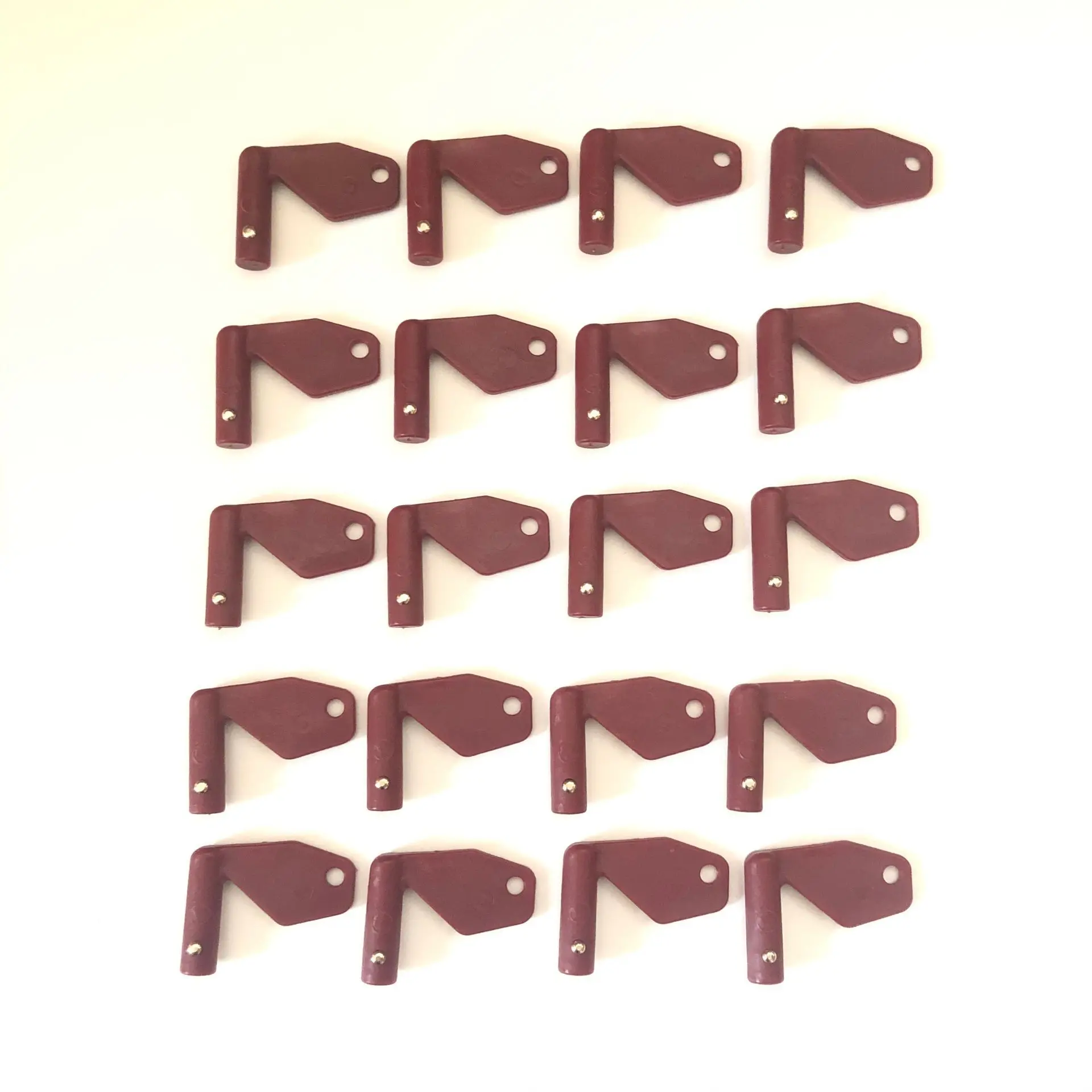 20PCS Ignition Key 8157766 For Volvo Battery Disconnect Isolator Heavy Equipment