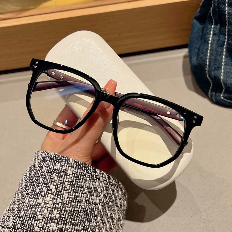 Light Frame Anti Blue Glasses Transparent Black Optical Glasse Women Men Square Eyewear Blocking Glasses Spectacle Eyeglasses