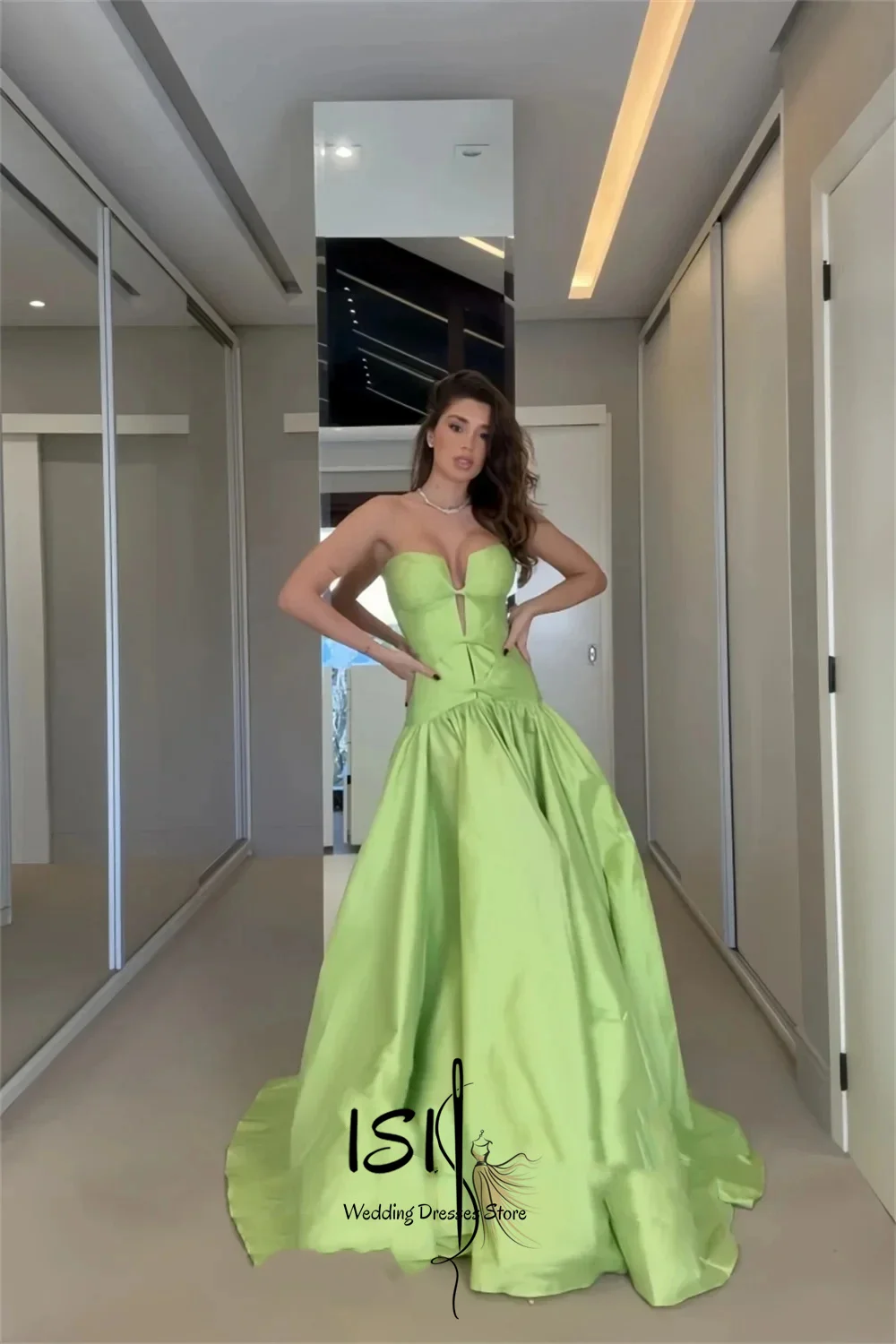 Vestidos de Fiesta ISI Verdes sin Tirantes, Vestidos de Noche de Satén Personalizados y Lujosos para Mujer