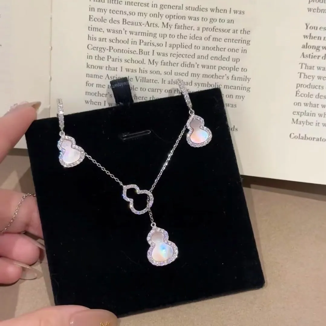 Vintage Zircon Jewelry Set for Women 2026 European And American High-End Light Luxury Earrings And Necklace Combo