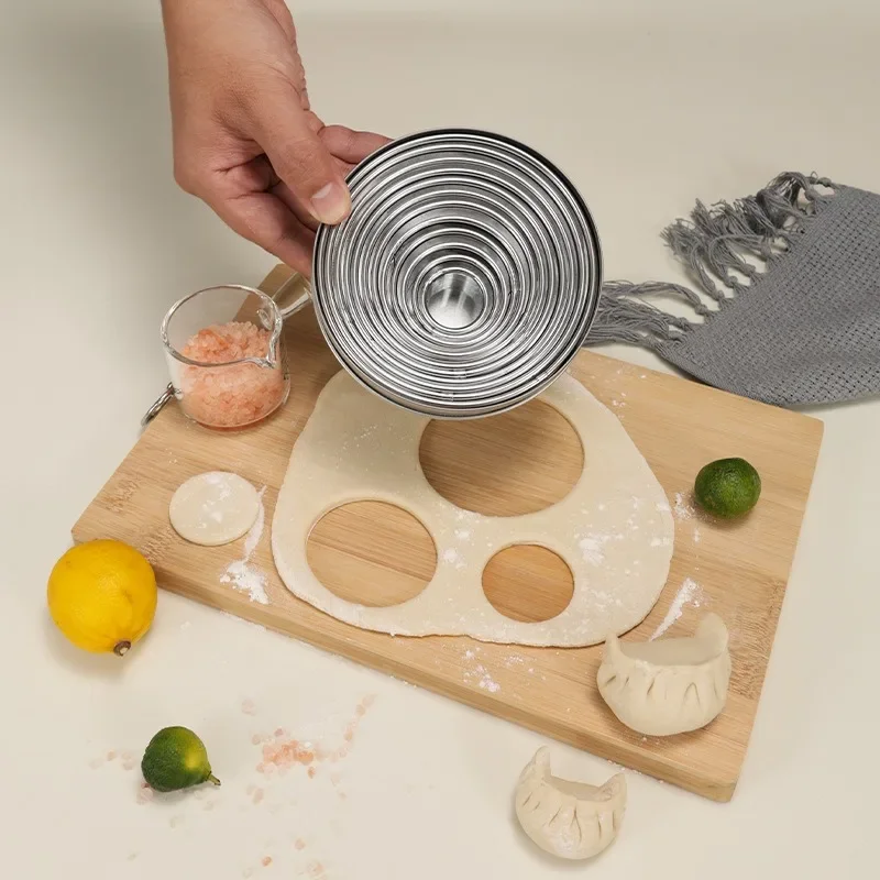 12Pcs Stainless Steel Cake Mold Round Cutter Set Dough Fondant Biscuit Round Mutil-functional Baking Utensils Accessories