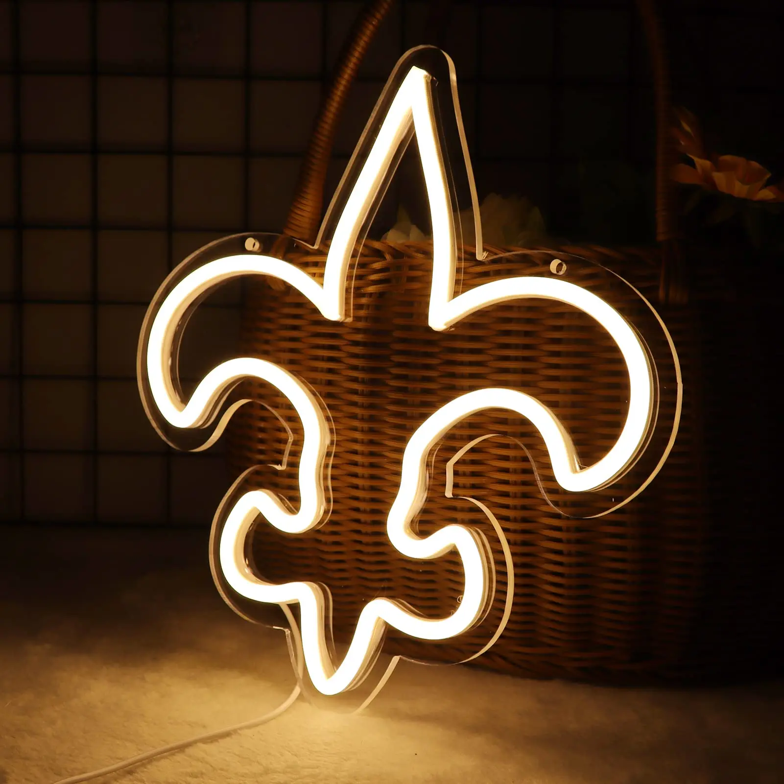 Saints Neon Sign Bar Pub Party Football Team Logo، أضواء نيون LED للرجال الكهف، سهلة التعليق، غرفة ألعاب جدار المكتب، USB