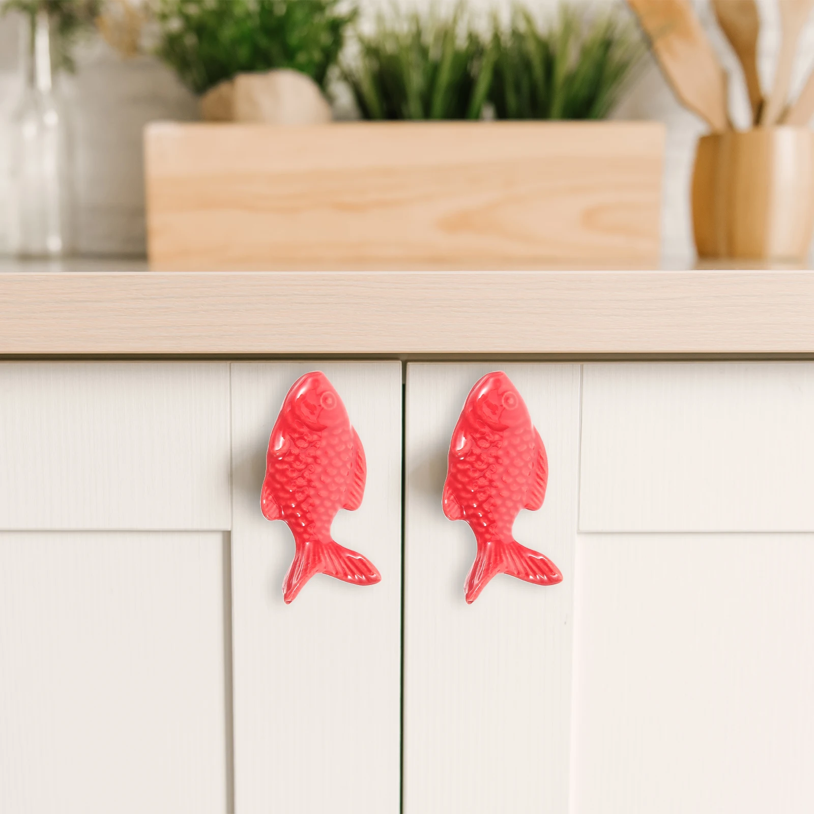 

2 pcs Cartoon Fish Handle Ceramic Single Hole Drawer Knob Grass Carp Cabinet Pull For Home Furniture Decor Knobs