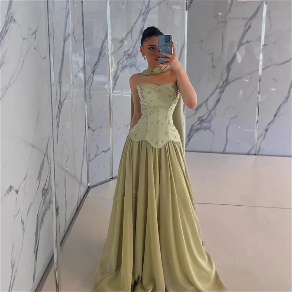 

Customized Strapless Scoop Neckline Long Cloak A-Line Satin Prom Dress Elegant Zipper Back Floor Length Evening Gown For Women