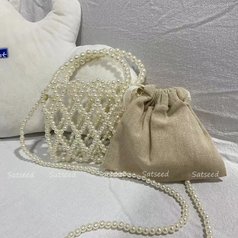 2022 New Niche All-match High-quality Beach Hollow Woven Pearl Acrylic Material Fashion Dinner Daily Crossbody Bags for Women