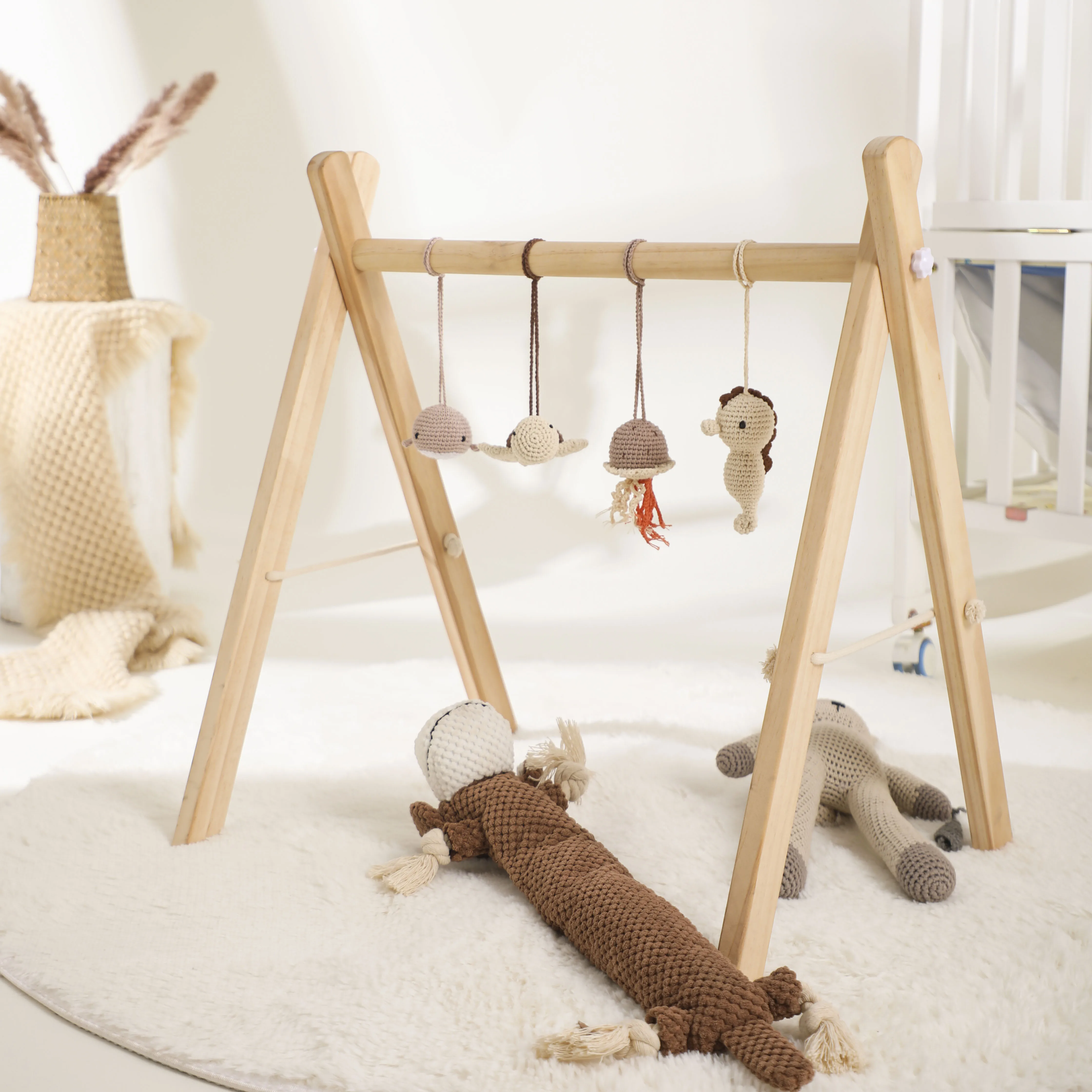 Baby Toys Wooden Play Gym Hanging Mobile Bed Holder animal Pendant Stroller Baby Toy Bell Wood Rattle Newborn Educational Toy