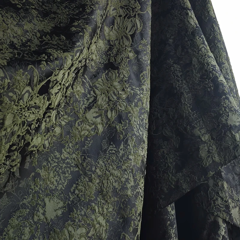 

Китайская темно-зеленая жаккардовая ткань с темным узором, винтажная сумка Cheongsam, пальто, рубашка, дизайнерская ткань для шитья своими руками