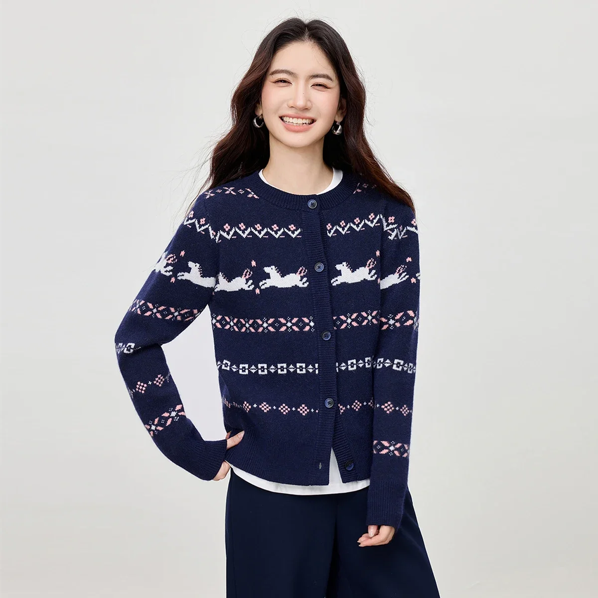 

SENTUBILA Women Knit Jacquard Sweaters Casual Round Neck Cardigans Lady Winter 2025 Long Sleeve Crochet Female Jumpers W54EB4030