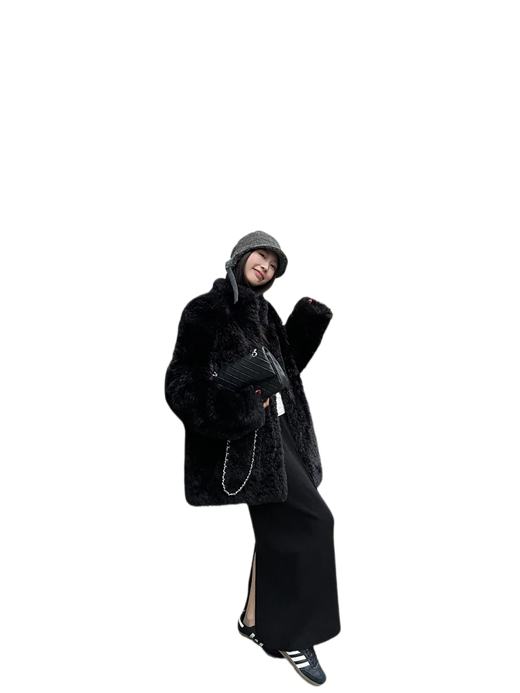 Two-version Nuo Ji Ji Peruvian Lamb eco-friendly fur coat, a laid-back and loose top