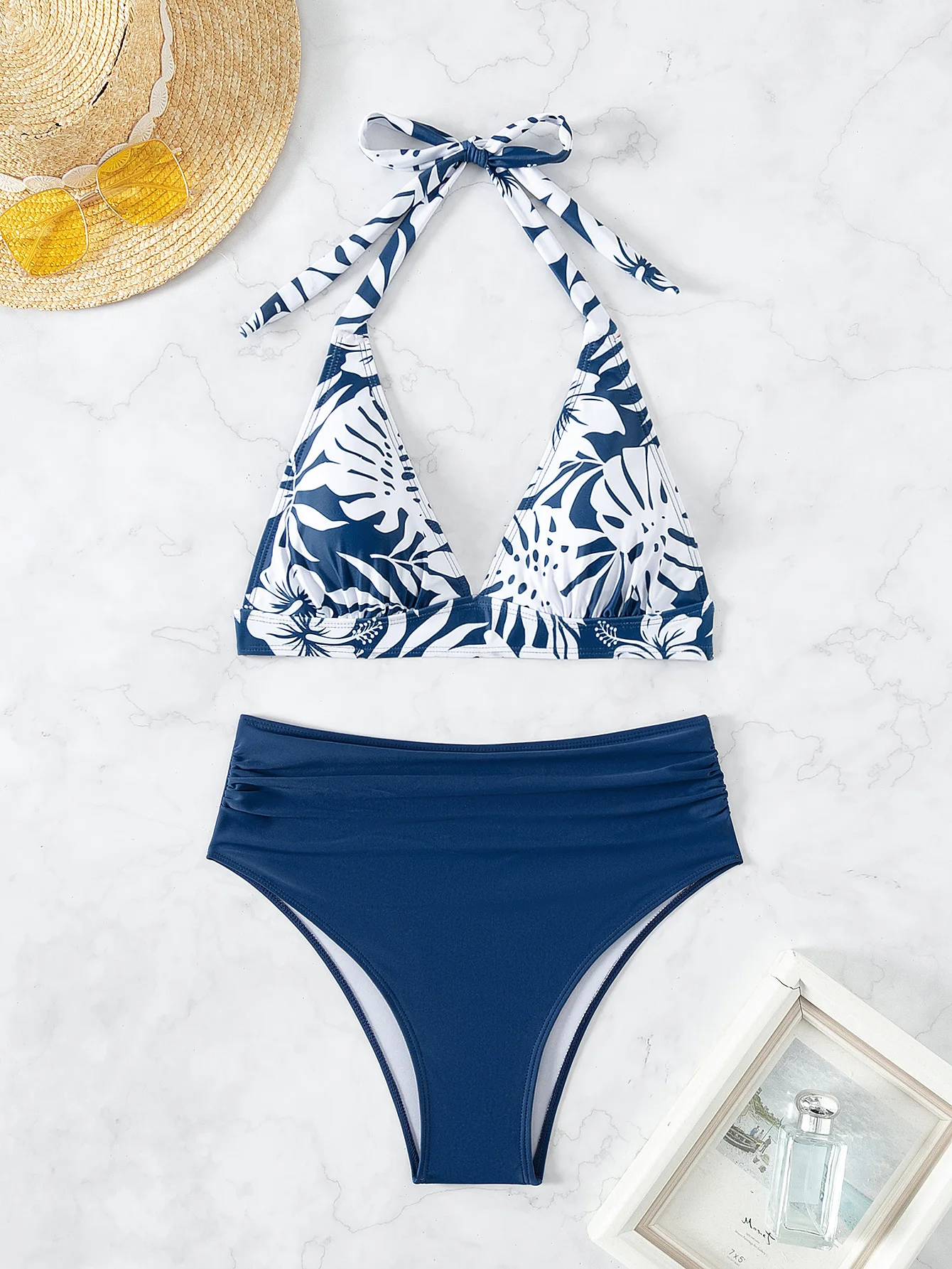 2025 Women's Halter Bikini Set Sexy Printed Triangle Top & Solid Bottom Swimwear Summer Halter Floral Bikini Solid Panties 2pcs