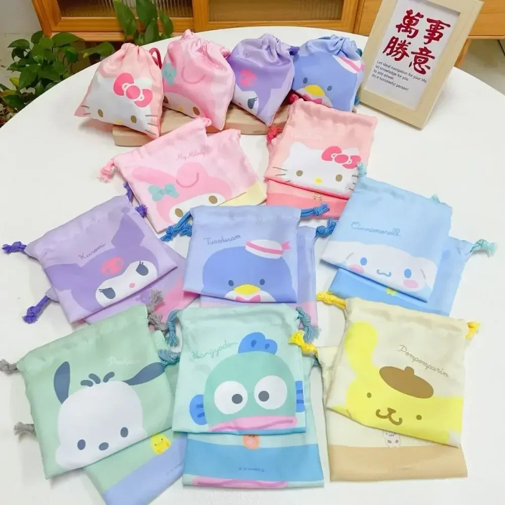 Sanrio Anime Bundle Pocket Kawaii HelloKitty Kuromi Cinnamoroll Storage Bag Cartoon Non Woven Drawstring Bag Children Party Gift