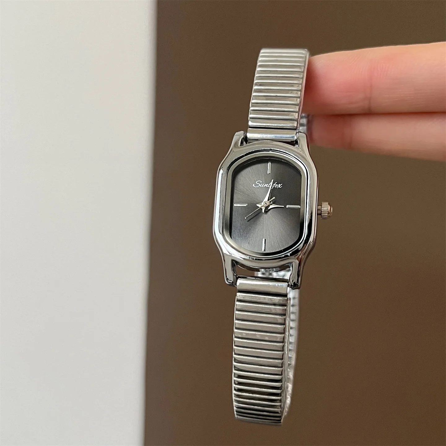 

New Women'S Watches, Simple Yet Luxurious, Stylish Quartz Watches, High-End Selection, Women'S Accessories, Women'S Gifts.