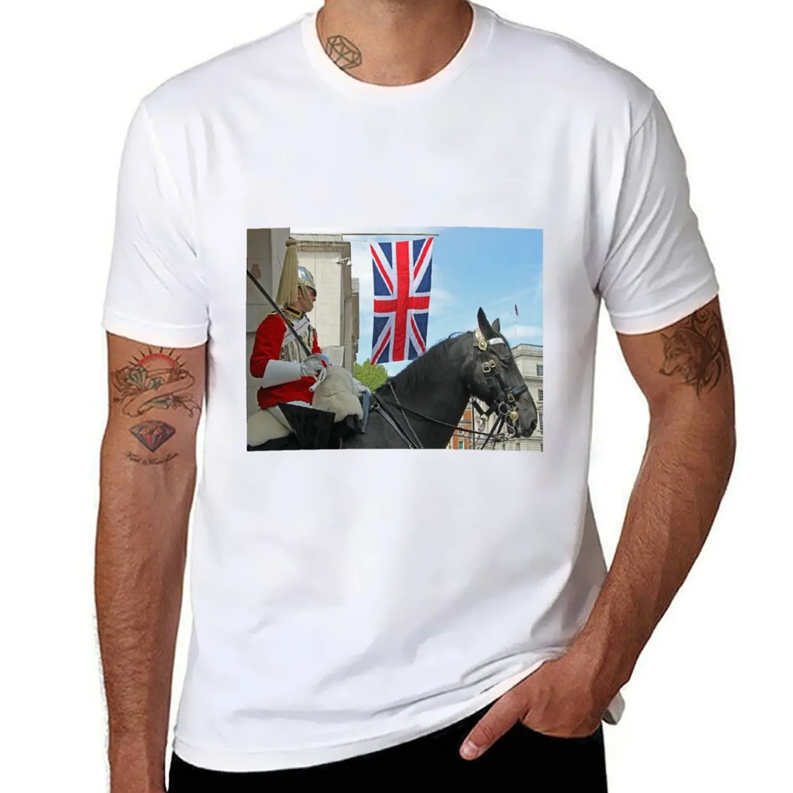 

VE day 70 Years On - The Household Cavalry - Horse Guards - London T-Shirt t shirt for man 100 percent cotton T-Shirt