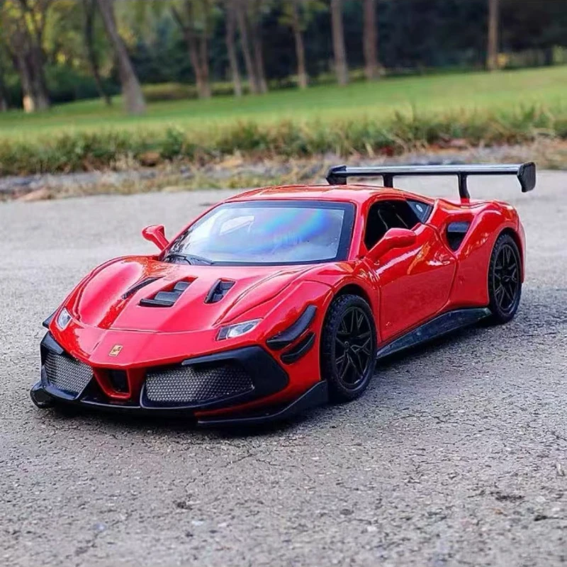 1: 32 Ferrari 488 supercar z dźwiękiem i lekkim stopem, tylna ciągnąca zabawka dla dzieci, modne zabawki dla dzieci
