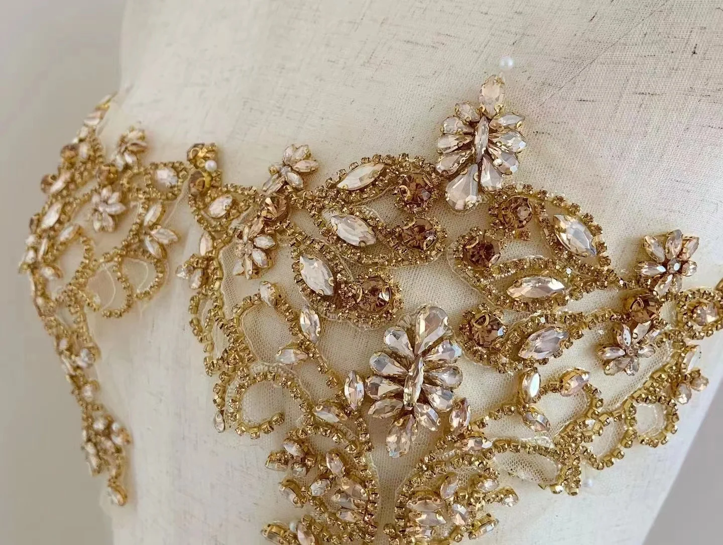 Champagne Gold Sparkle Crystal Bodice Patch Antique Flower Rhinestone Applique Bead for Bridal Sash,Wedding Headpiece