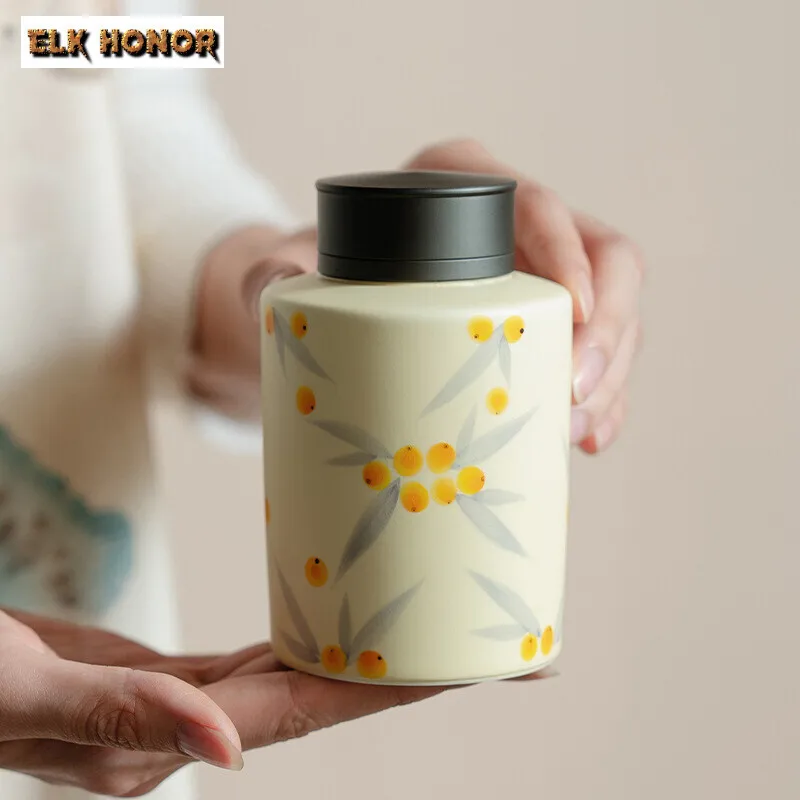 

260ml Pure Hand-painted Loquat Tea Box Organizer Moisture-proof Box Luxury Storage Tank Containers Tea Caddy Teaware Decoration