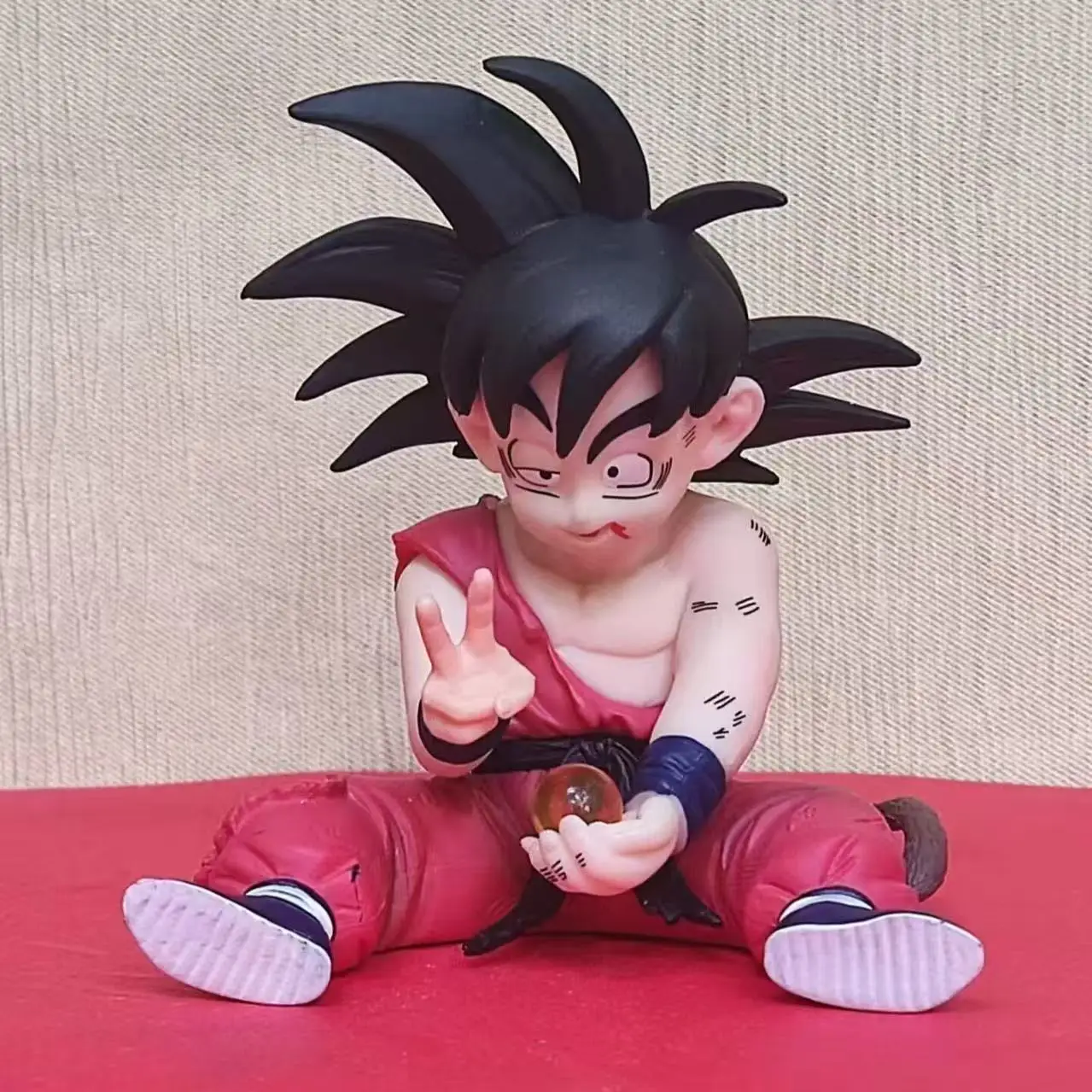 Cartoon Anime Dragon Ball Z Super Saiyajin Sitzhaltung Verletzt Son Goku Modell Action Figure PVC Spielzeug Puppe Auto Dekoration Geschenke