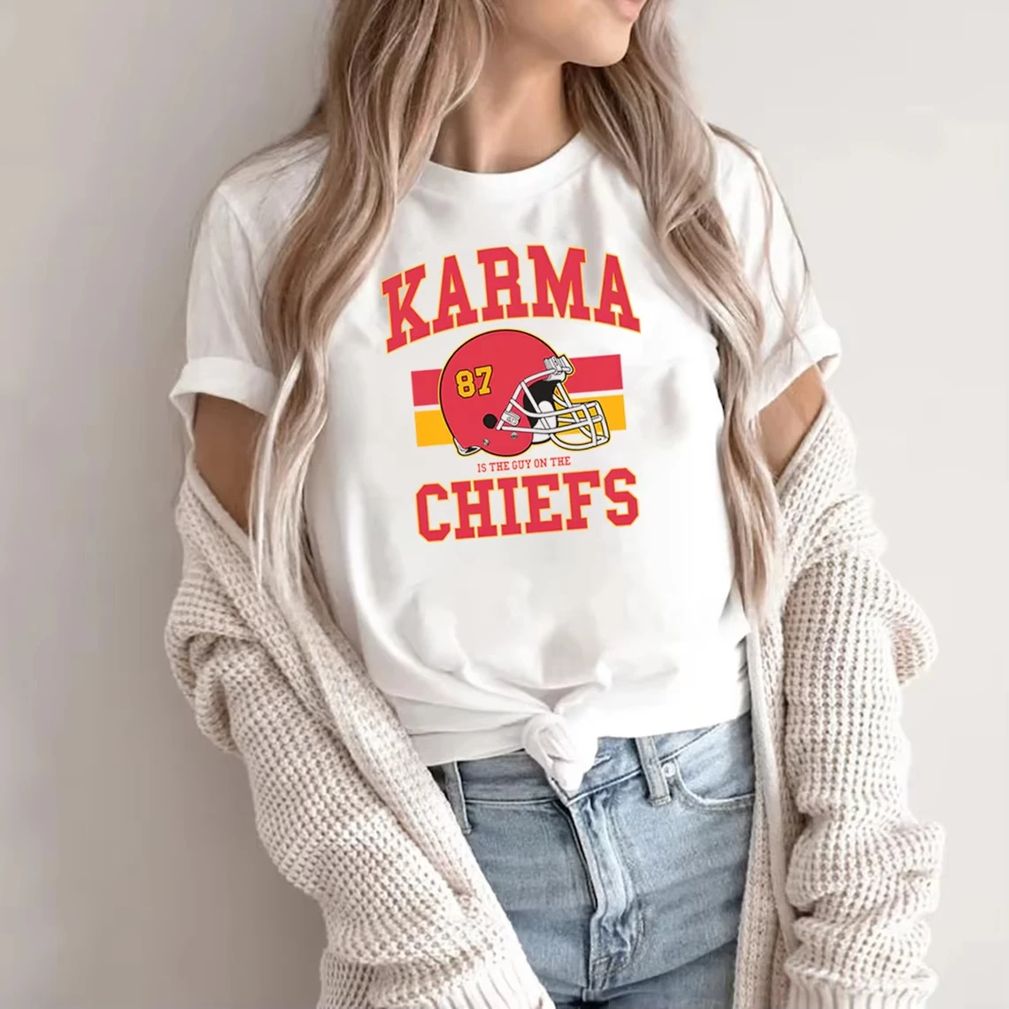 

New Karma Is The Guy On The Chiefs Cute Eras Tour 2024 Merch T Shirt Travis Kelce Taylor Chiefs Era Karma Taylor Travis Shirt