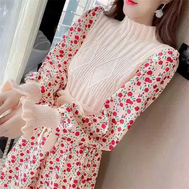 

Autumn Winter New Corduroy Dress With Knitted Stitching Of Overcoa Long Sleeve Waist Closing Bottoming Mediudm Long floral Skirt