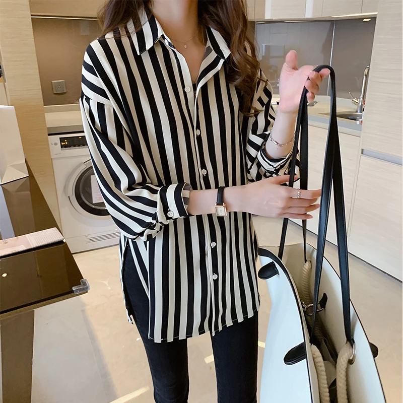

Women's Striped irt Loose Fit Long Sve Ne Faionable Korean Sle Spring Autumn Outerwear Chiffon Top
