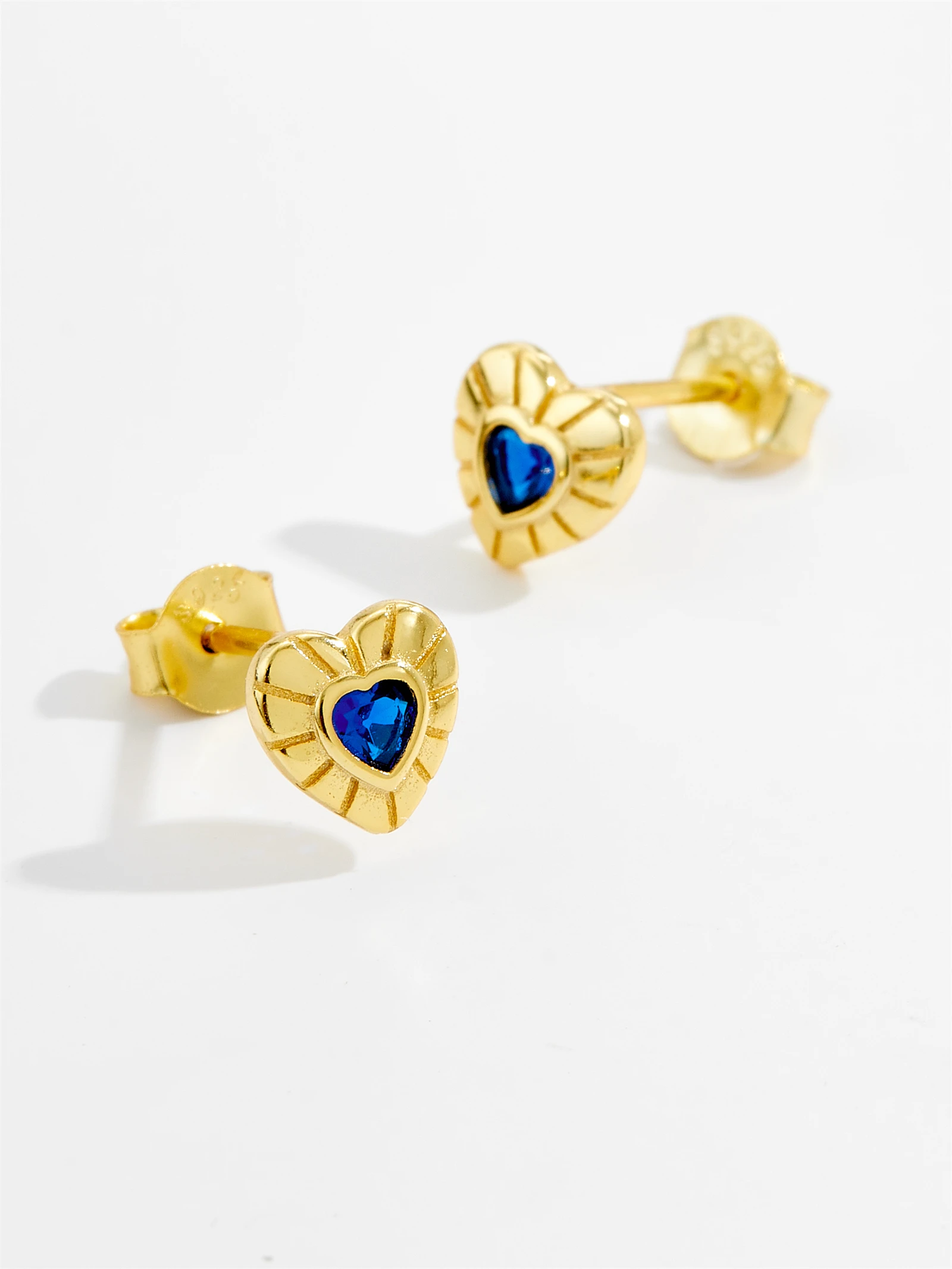 

DPLAOPA 925 Sterling Silver Gold Plated Heart Stud Earrings with Blue Zircon: Retro - Inspired, Romantic & Chic for Women