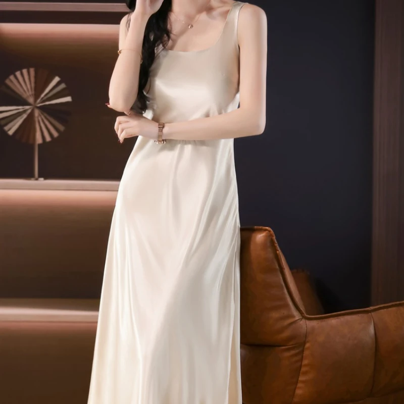 ซาตินElegant Dress 2025 ใหม่U-คอกว้างสายคล้องไหล่ชุดซาตินสําหรับผู้หญิงเกาหลีแฟชั่นผู้หญิงเสื้อผ้าS-3XLชุดยาว