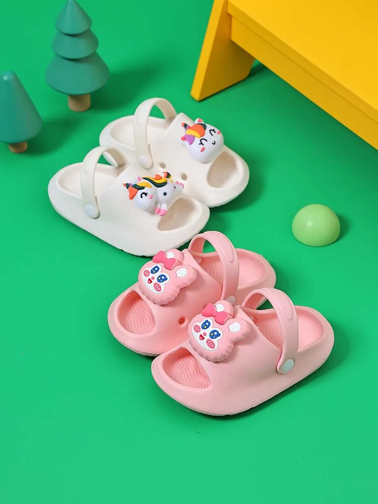 

New men's and women's slippers cartoon cute animal unicorn rabbit bear indoor and outdoor lightweight and comfortable sandals