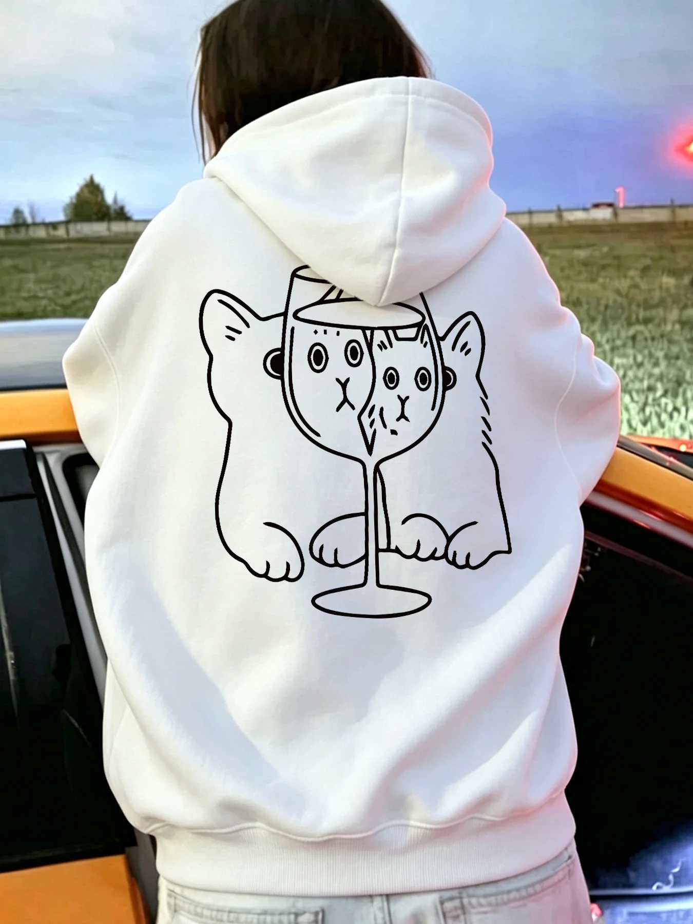 Two Cats Hiding Behind The Cup Pattern Women Fleece Casual Hoodies Fashion Hip Hop All-Match Sportswears Autumn Comfy Clothes