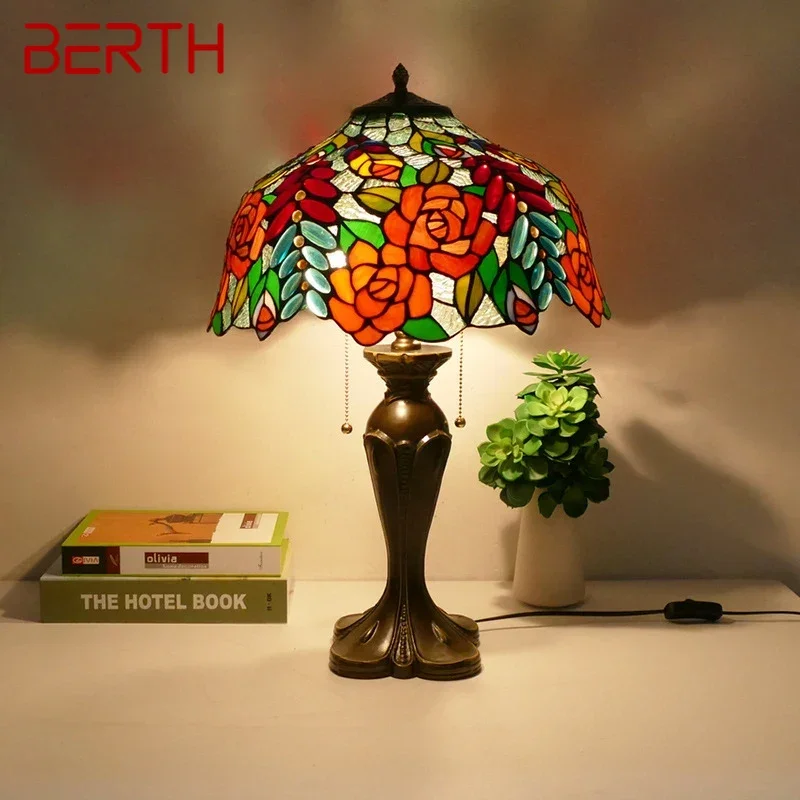 

BERTH Tiffany Table Lamp American Retro Living Room Bedroom Lamp Luxurious Villa Hotel Stained Glass Desk Lamp