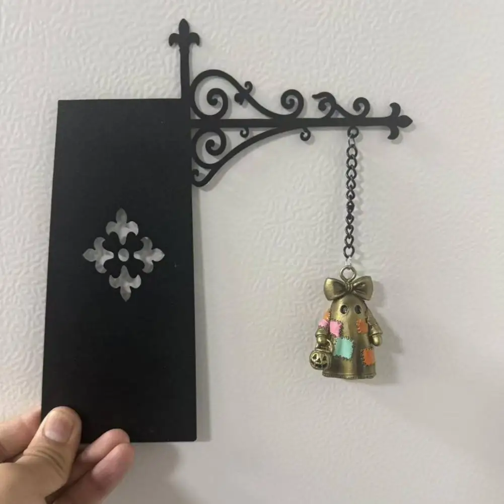 Retro Iron Ghost Figurine Decorative Ghost Pendant for Halloween Christmas Iron Bracket Bookshelf Decor Mini Library for Indoor