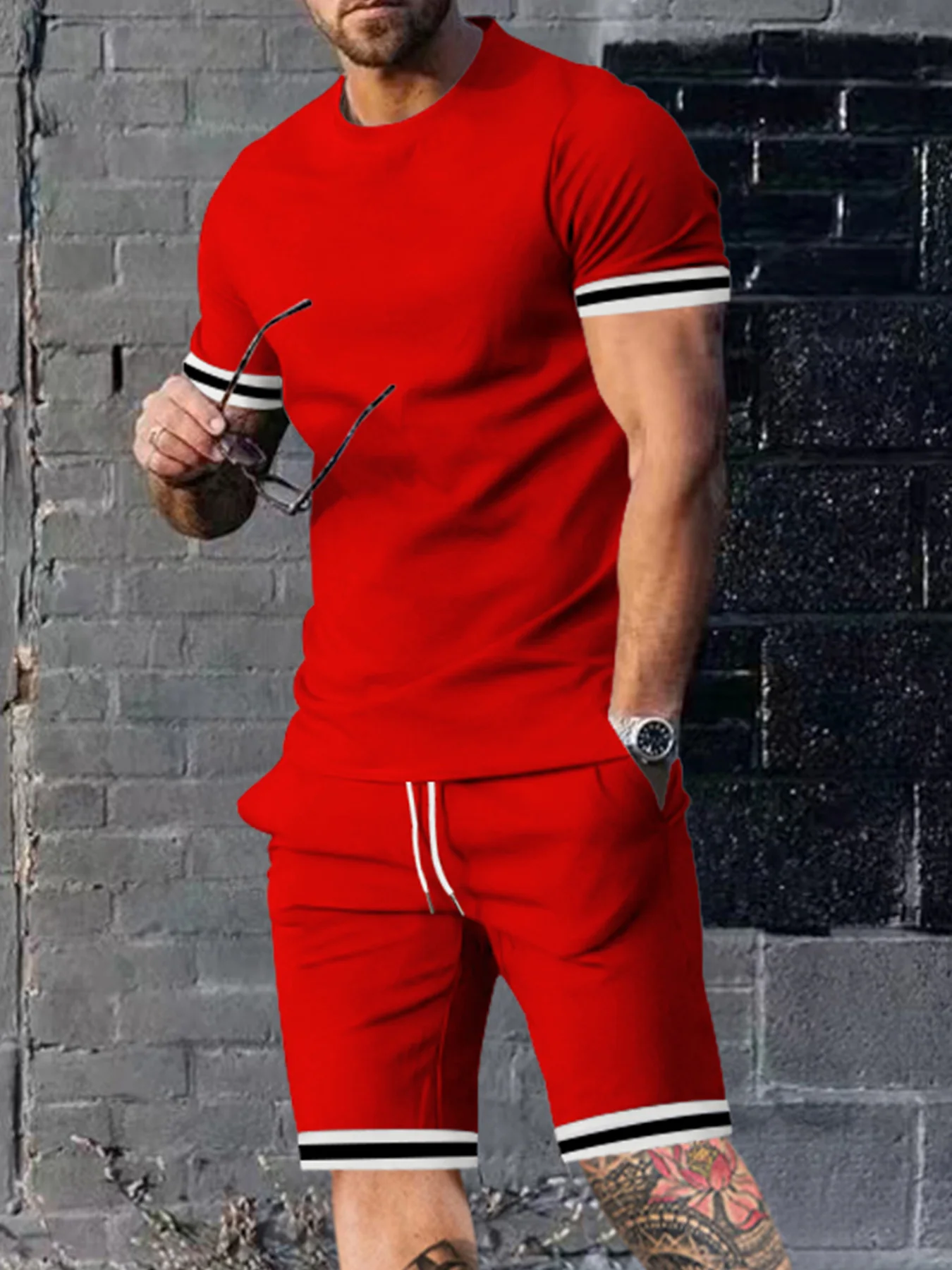 

EUROPEAN AND AMERICAN MEN'S SUMMER MEN'S LOOSE SET SHORT SLEEVED SHORTS SPORTS CASUAL ROUND NECK TWO-PIECE SET MEN'S S-3XL
