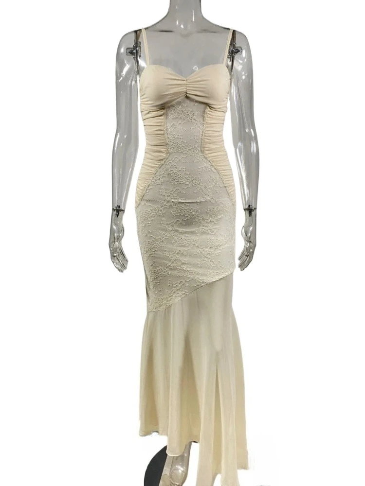 

Sexy Spaghetti Straps Sweetheart Lace Embriodery Mermaid Long Dress Apricot