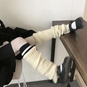 Japanisch auf den Kniebeinen, Uniform JK, lange koreanische Mädchen lange Socken, stapeln den Heizdeckel der Füße, 50-70 cm 10 Hauptverkaufsmädchen mit offenen Beinen - №2