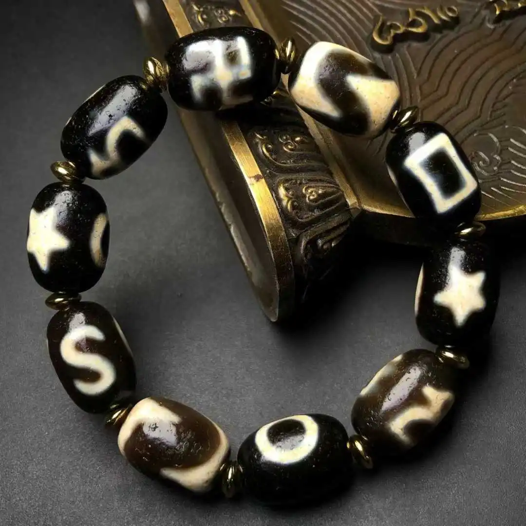 

Returning old materials from Tibetan areas high oil patina multi treasure Tianzhu bracelet